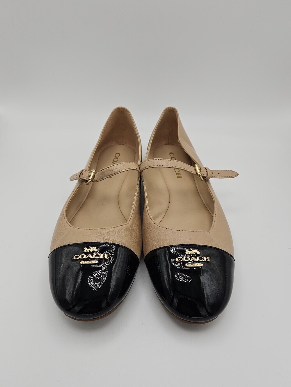 Coach Aubree Mary Jane captoe flats beige and black size 9